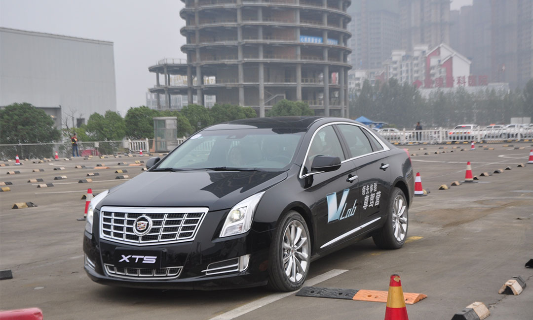 秦皇岛南京安吉明杰4S店周年庆活动案例